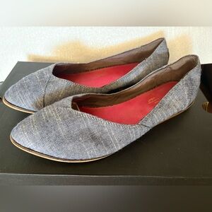 TOMS Jutti Stylish Denim Flats for Women